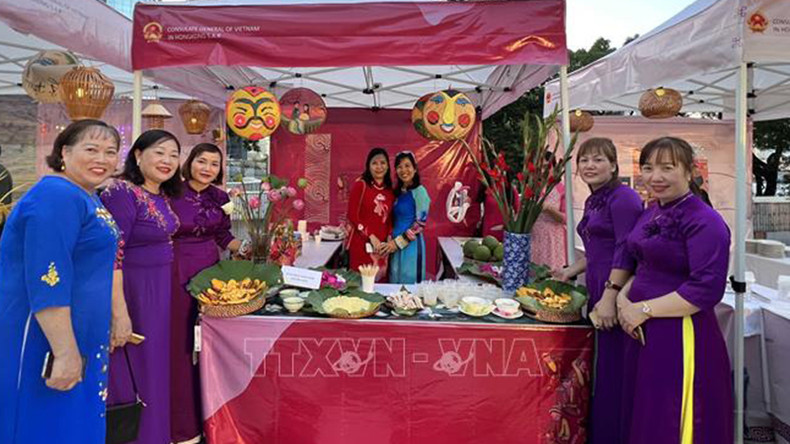 На событии также представлены вьетнамские блюда. Фото: ВИА На событии также представлены вьетнамские блюда. Фото: ВИА