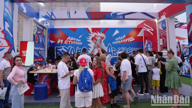 Представители из 47 стран вышли в финал конкурса. Фото: Суан Хынг Представители из 47 стран вышли в финал конкурса. Фото: Суан Хынг