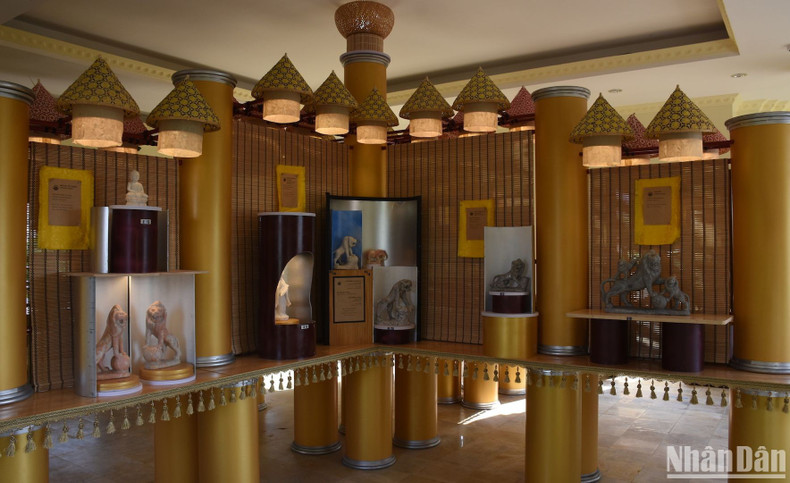 Место, где сохраняются ценности ремесленной деревни по резьбе по камню Нонныок-Нгуханьшон. Место, где сохраняются ценности ремесленной деревни по резьбе по камню Нонныок-Нгуханьшон.