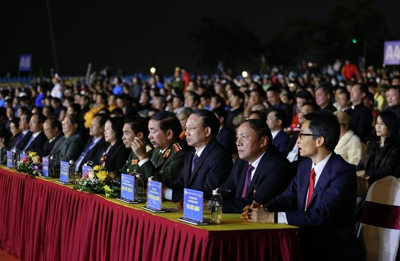 Делегаты на церемонии. Фото: dangcongsan.vn Делегаты на церемонии. Фото: dangcongsan.vn