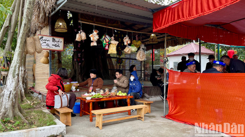 После нескольких лет перерыва из-за эпидемии Covid-19 базар по случаю Тэта «Угол Южной цитадели» вновь организован для продвижения типичных видов культурного и кулинарного наследия Намдиня, связанного с Южной цитаделью в прошлом, создавая пространство для жителей, которые могут насладиться здесь традиционными культурными ценностями по случаю традиционного Тэта, что способствует сохранению и популяризации культурных ценностей и развитию туризма.