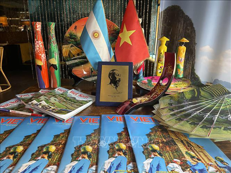 Уголок вьетнамской культуры на мероприятии. Фото: ВИА Уголок вьетнамской культуры на мероприятии. Фото: ВИА