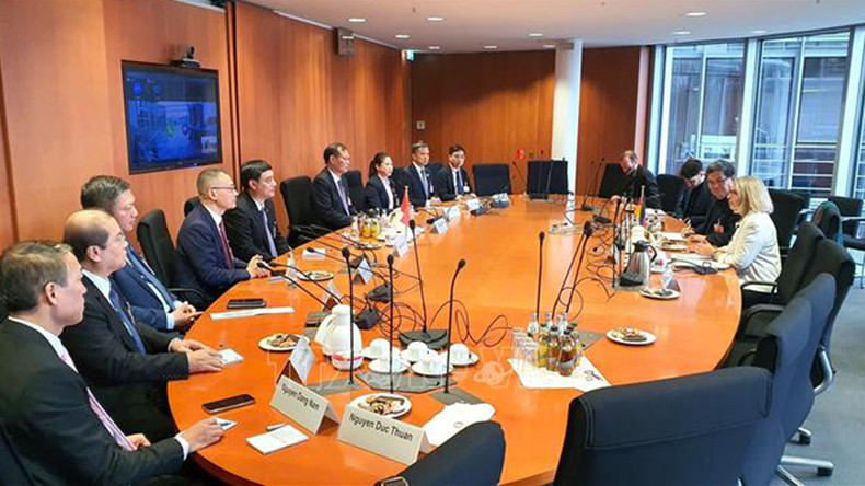 Общий вид рабочей встречи с парламентарием Габриэле Кацмарек. Фото: ВИА Общий вид рабочей встречи с парламентарием Габриэле Кацмарек. Фото: ВИА