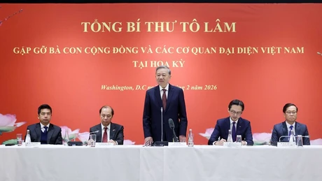 Генеральный секретарь ЦК КПВ То Лам выступает на встрече. Фото: ВИА