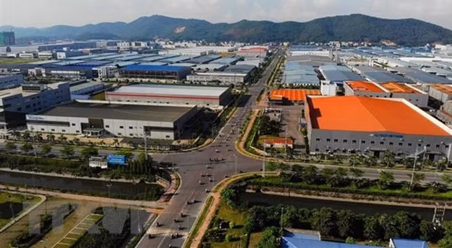 Промышленная зона Ванчунг в провинции Бакжанг. Фото: VNA