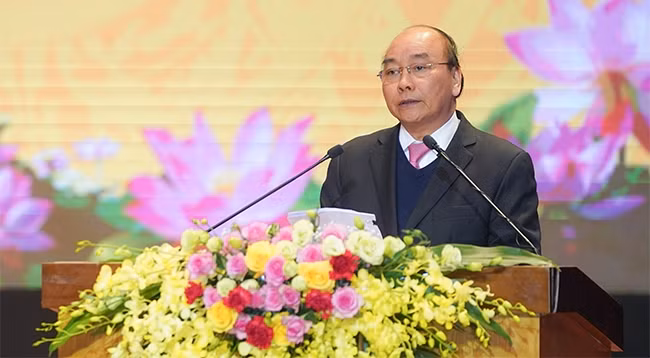 Премьер-министр Нгуен Суан Фук выступает на мероприятии. Фото: VGP