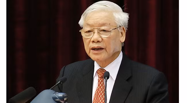 Генеральный секретарь ЦК КПВ, Президент Вьетнама Нгуен Фу Чонг.