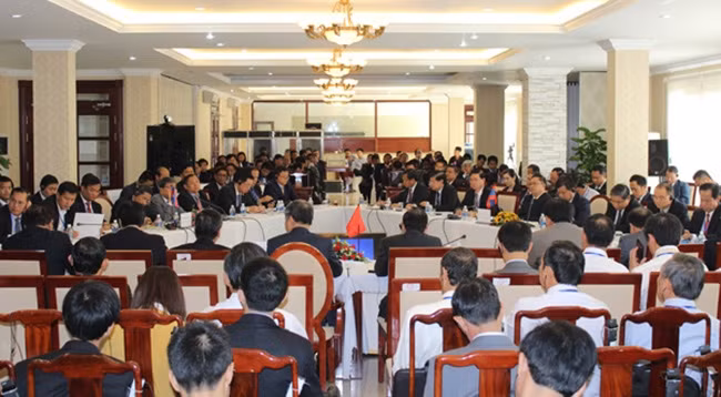 Общий вид совещания. Фото: cand.com.vn
