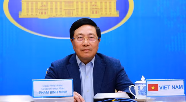 Вице-премьер, Министр иностранных дел Вьетнама Фам Бинь Минь на переговорах. Фото: VGP