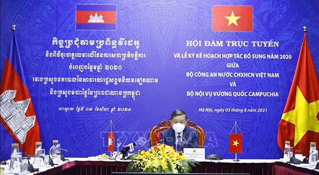 Глава МОБ, генерал армии То Лам сопредседательствовал на переговорах. Фото: VNA