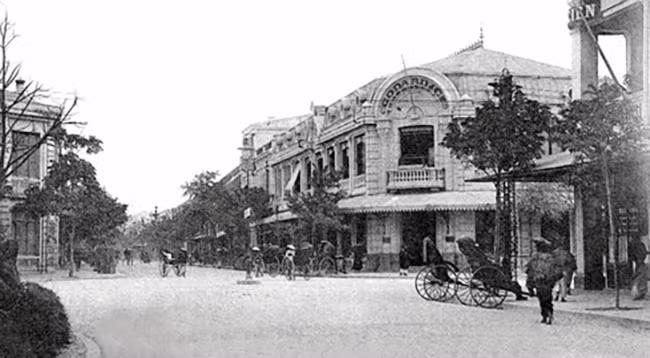 Улица Чангтьен. Фото: vnexpress.net