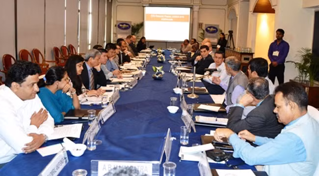 Восточное море: стратегические доклады, международное право и экономические аспекты