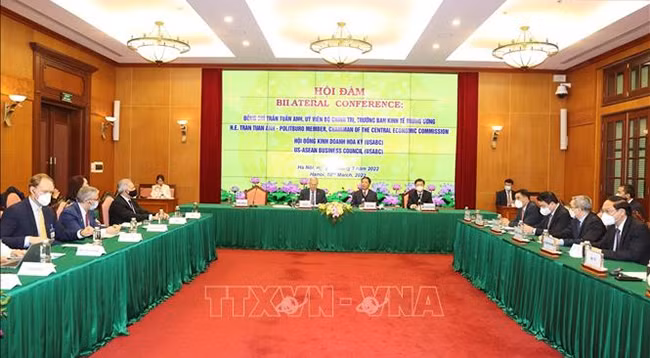 Общий вид встречи. Фото: VNA