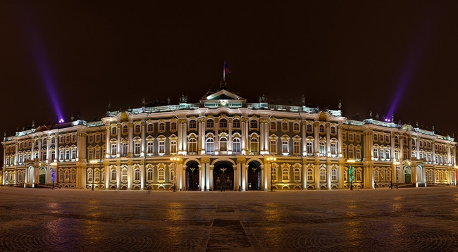 Эрмитаж (Зимний дворец) в Санкт-Петербурге. Фото: prekrasnij-mir.ru