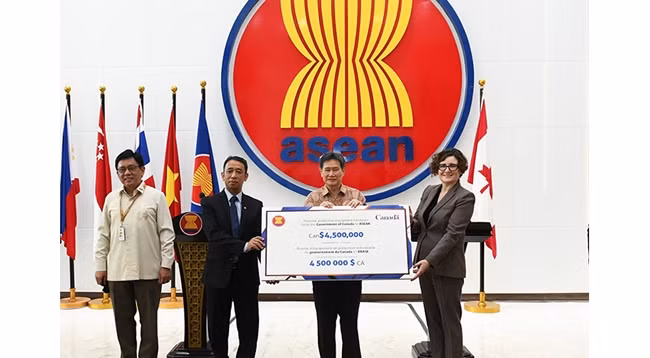 Канада поддерживает АСЕАН в борьбе с эпидемией COVID-19. Фото: asean.org