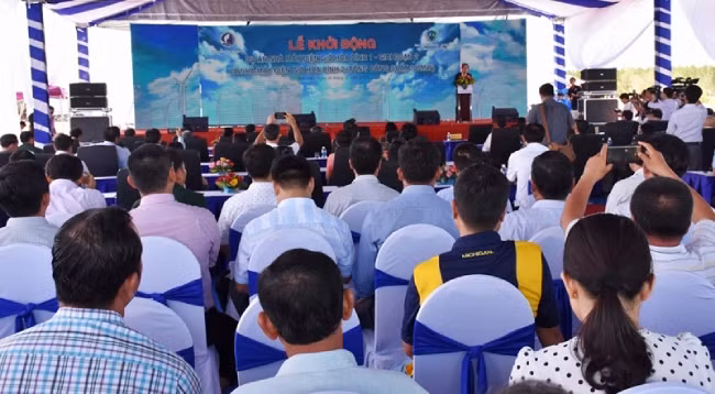 Общий вид церемонии запуска. 