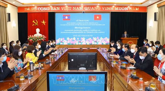 Общий вид церемонии. Фото: VNA