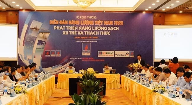 Общий вид форума. Фото: icon.com.vn