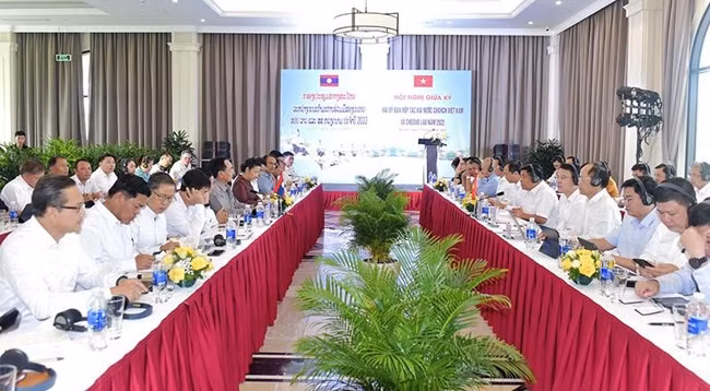 Общий вид конференции.