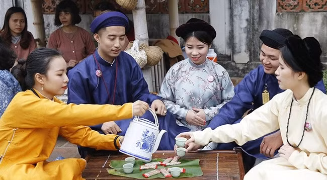 В рамках этой программы туристам удается испытать пространство, пронизанное особенностями старого Тэта.