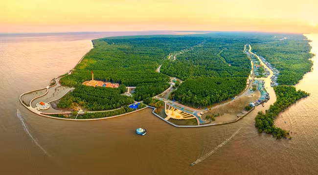 Национальный парк Мыса Камау с высоты. Фото: thamhiemmekong.com