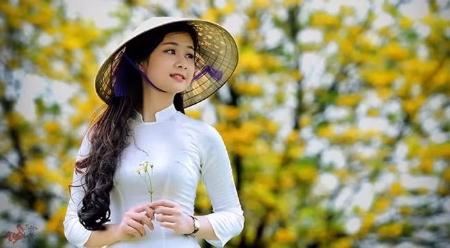 Как вьетнамцы делают конические шляпы «Нон Ла» 