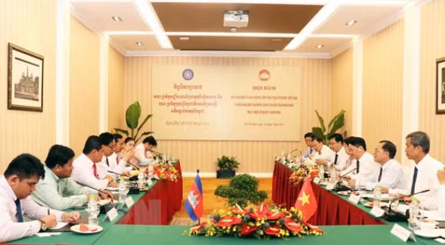 Общий вид переговоров. Фото: VNA