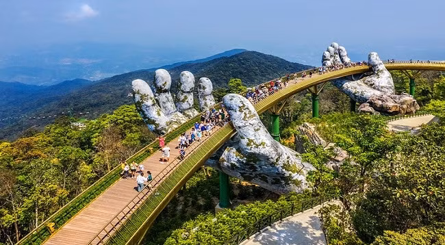 Золотой мост в Дананге. Фото: baotintuc.vn