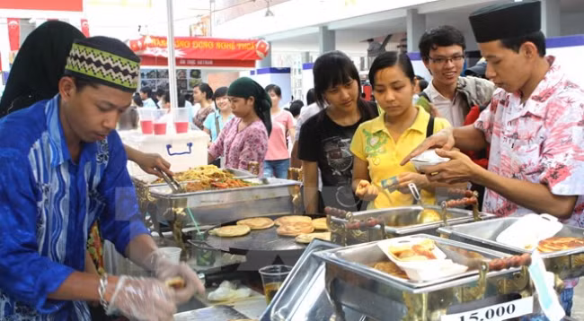 Культурный обмен способствует улучшению имиджа Вьетнама за границей