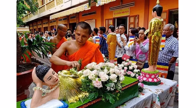 «Чаул Чам Тхмей» – Новогодний праздник по традиционному календарю народности Кхмер. Фото: VNA