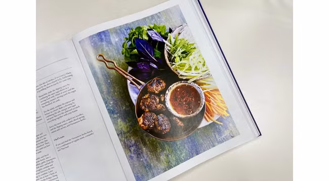 Бунтя в кулинарной книге. Фото: Посольство Великобритании во Вьетнаме