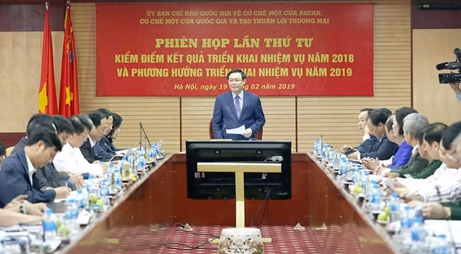 Общий вид заседания. Фото: cand.com.vn