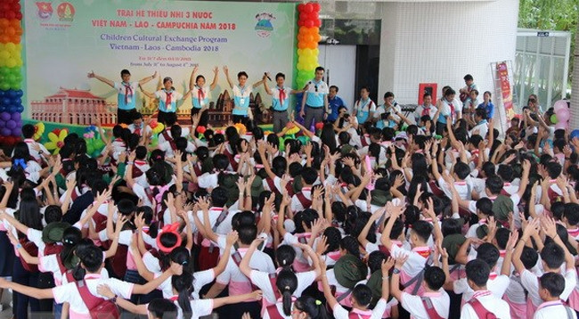 Летний лагерь привлекает к участию 205 детей и 41 пионервожатого Вьетнама, Лаоса и Камбоджи. Фото: VNA