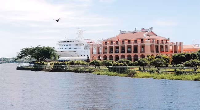 Пристань «Няронг». Фото: nhandan.com.vn