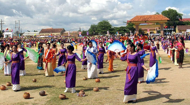 Фестиваль Катэ представителей народности Тям. Фото: vietnamtourism.gov.vn