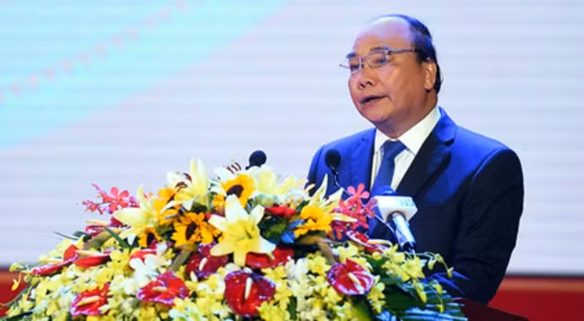 Премьер-министр Нгуен Суан Фук выступает на церемонии. Фото: baochinhphu.vn