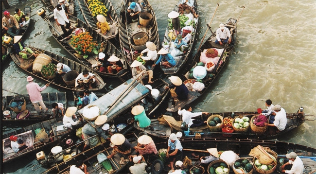 Плавучий рынок Фунгдьеп. Фото: anywhere.com.vn