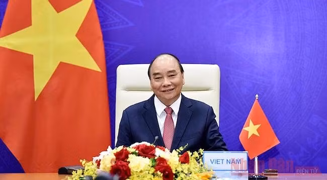 Президент Вьетнама Нгуен Суан Фук.