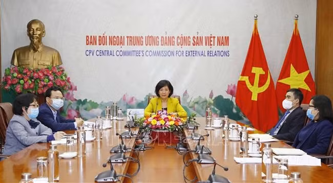 Делегация КПВ на семинаре. Фото: VNA