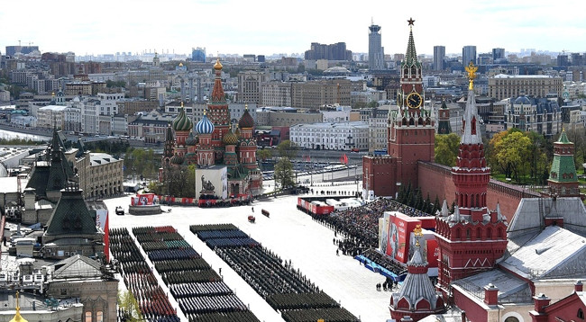Военный парад в ознаменование 77-й годовщины Победы в Великой Отечественной войне 1941-1945 годов. Фото: РИА Новости