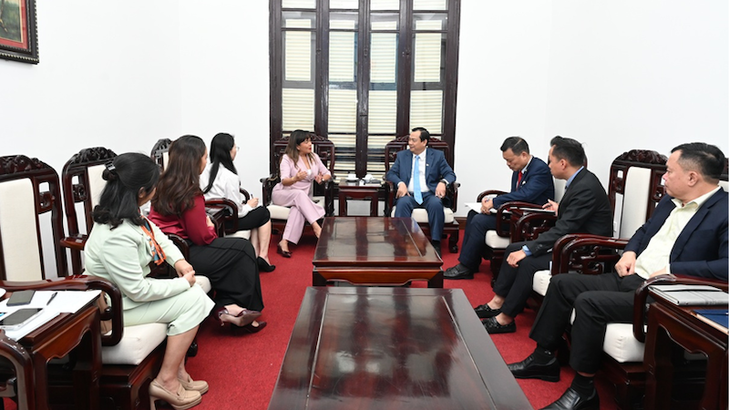 Общий вид встречи.