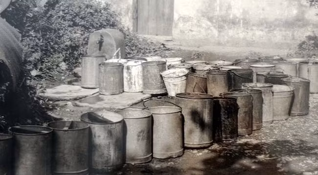 Очереди во время карточной распределительной системы ảnh 1