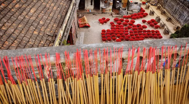Деревня с самой многолетней историей изготовления благовоний во Вьетнаме ảnh 8