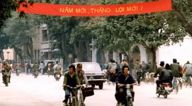 Как ханойцы готовились к Тэту в период карточно-распределительной системы ảnh 10