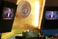 Генеральный секретарь ООН Антониу Гутерриш выступает на церемонии открытия 80-й сессии ГА ООН в штаб-квартире ООН в Нью-Йорке, 9 сентября 2025 года. (Фото: Синьхуа)