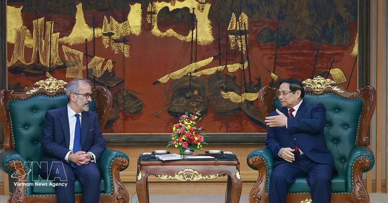 Премьер-министр принял государственного министра, министра иностранных дел Португалии