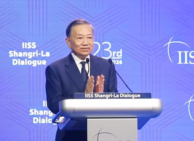 Генсекретарь, Президент То Лам выступает с программным докладом на 23-м Диалоге «Шангри-Ла» и отвечает на ряд вопросов участников форума. Фото: ВИА