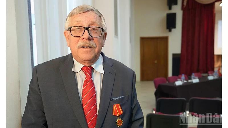 Научный сотрудник Центра изучения Вьетнама и АСЕАН Института Китая и современной Азии РАН Петр Цветов.