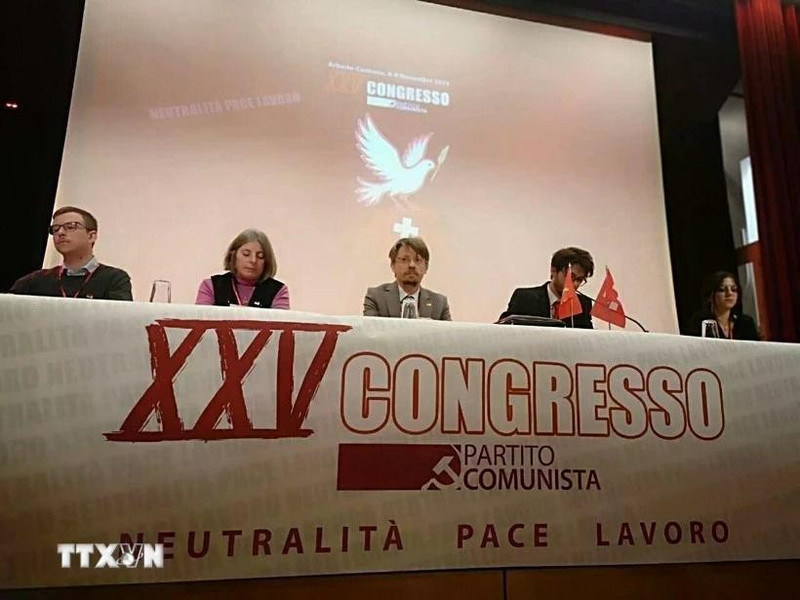 XIV Съезд КПВ: Содействие развитию международного духа дружбы и сотрудничества