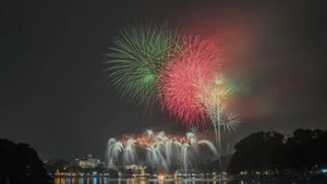 [Фото] Вьетнам встречает Новый 2026 год